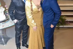 Post-15AnosLourdesMaria2-10_05_02_2024