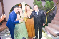 Post-15AnosLourdesMaria2-134_05_02_2024