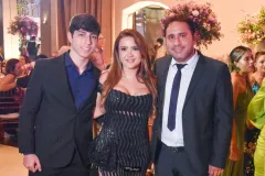 Post-15AnosLourdesMaria2-158_05_02_2024