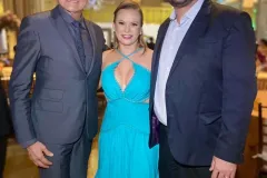 Post-15AnosLourdesMaria3-13_05_02_2024