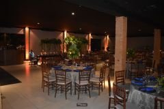 Post-Aniversario-Dr.-Irismar-Andade-Dr.-Anselmo-Andrade-e-Erika-Paredes-11_17_04_2022