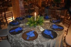 Post-Aniversario-Dr.-Irismar-Andade-Dr.-Anselmo-Andrade-e-Erika-Paredes-15_17_04_2022