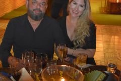 Post-Aniversario-Dr.-Irismar-Andade-Dr.-Anselmo-Andrade-e-Erika-Paredes-51_17_04_2022