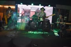 Post-Aniversario-Dr.-Irismar-Andade-Dr.-Anselmo-Andrade-e-Erika-Paredes-57_17_04_2022