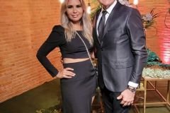 Post-Aniversario-Dr.-Irismar-Andade-Dr.-Anselmo-Andrade-e-Erika-Paredes-65_17_04_2022