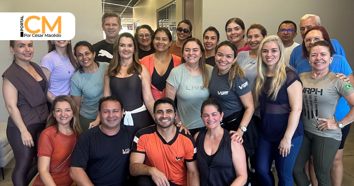 Aniversariantes do dia, Yana Brena, Sabrina Prado e Ricardo Silva celebram na Vip Training Academia 🎉