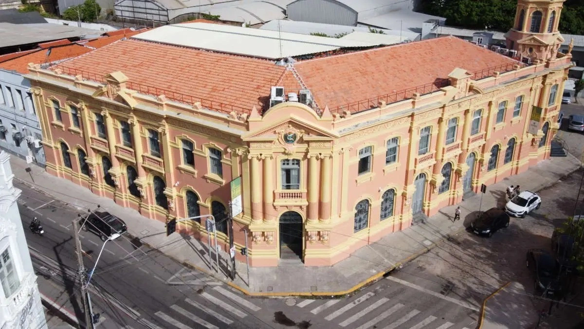 0da8e93f-67fe-420c-8463-ab98bf31138b