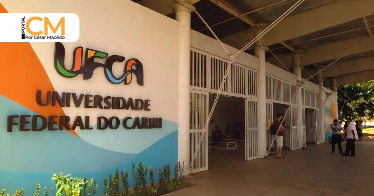 UFCA abre concurso público para professor com salários de até R$ 15 mil; veja edital