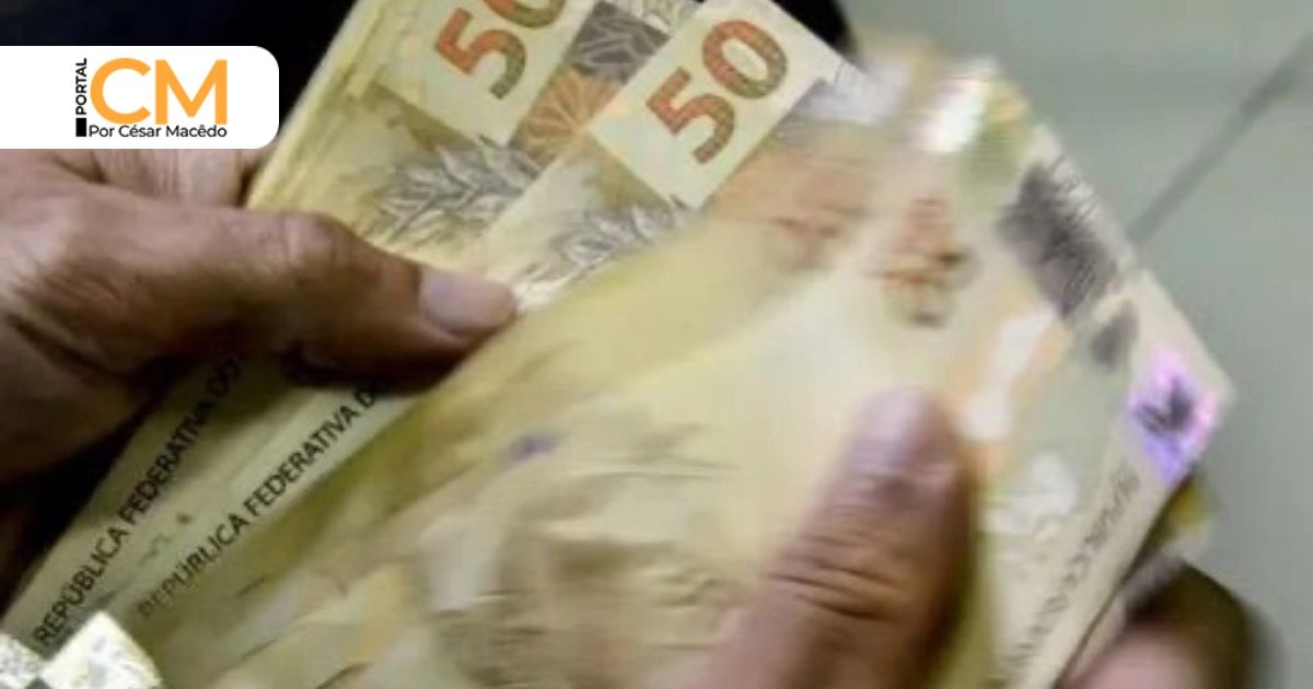 Aposentados e pensionistas começam a receber antecipação do 13º neste mês; veja datas