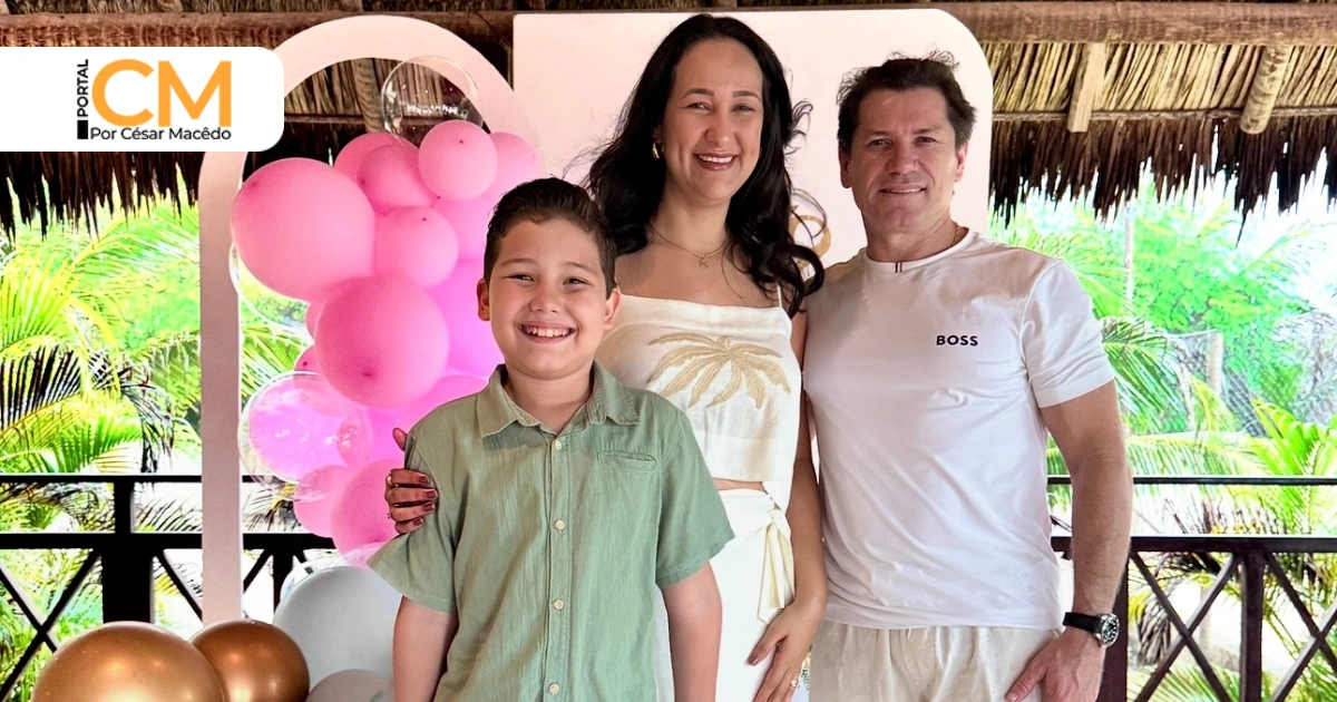 Na Praia do Preá, chá revelação de Karisa Marques e Gilson Fontenele anuncia chegada de Olívia