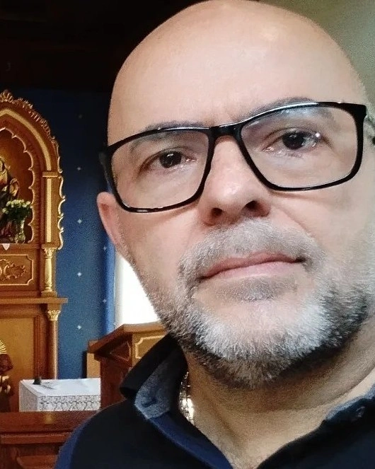 ADRIANO RIBEIRO 15