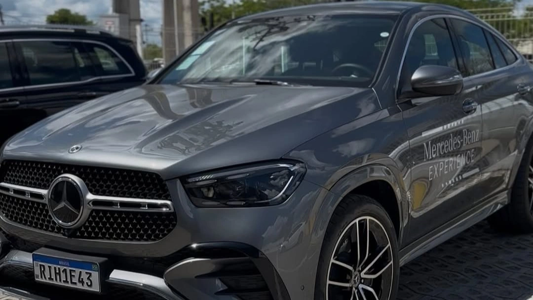Confira o Test Drive da incrível Mercedes-Benz AMG Line e descubra toda a potência, conforto e exclusividade que fazem deste modelo uma referência no segmento premium.