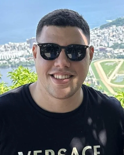 LUCIANO JUNIOR 22
