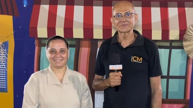 Confira a entrevista com a Irmã Priscila, diretora do colégio, diretamente do arraiá do colégio Maria Imaculada, no Clube dos calçadistas!