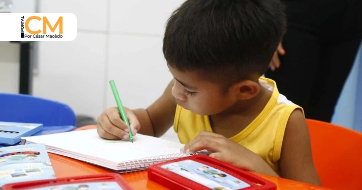 CE lidera alfabetização no Brasil pelo 3º ano, mas ainda precisa combater desigualdades