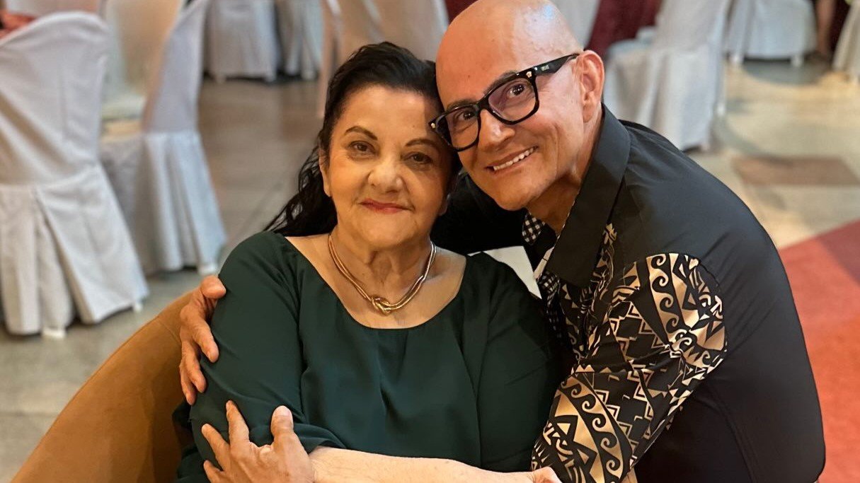 Confira a entrevista diretamente com minha preciosa amiga Elvira Raulino